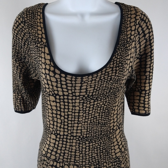 Luxe by Carmen Marc Valvo knit dress - Picture 5 of 9